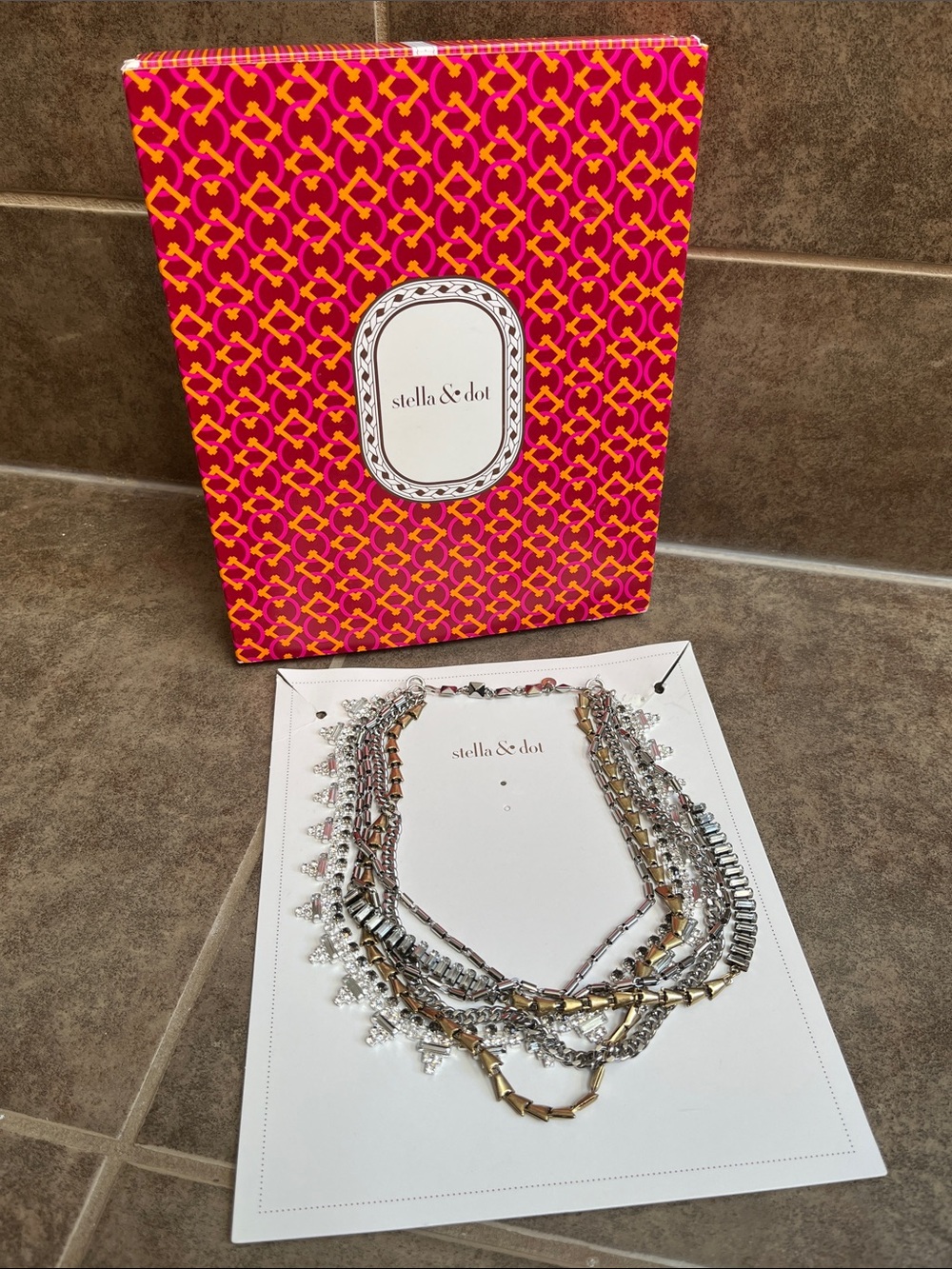 Stella & Dot Sutton mixed metal necklace